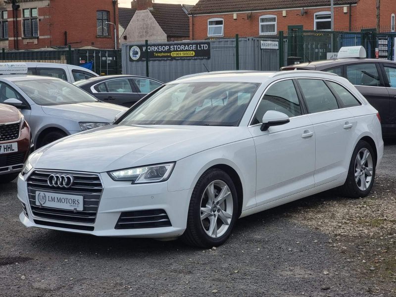 AUDI A4 AVANT