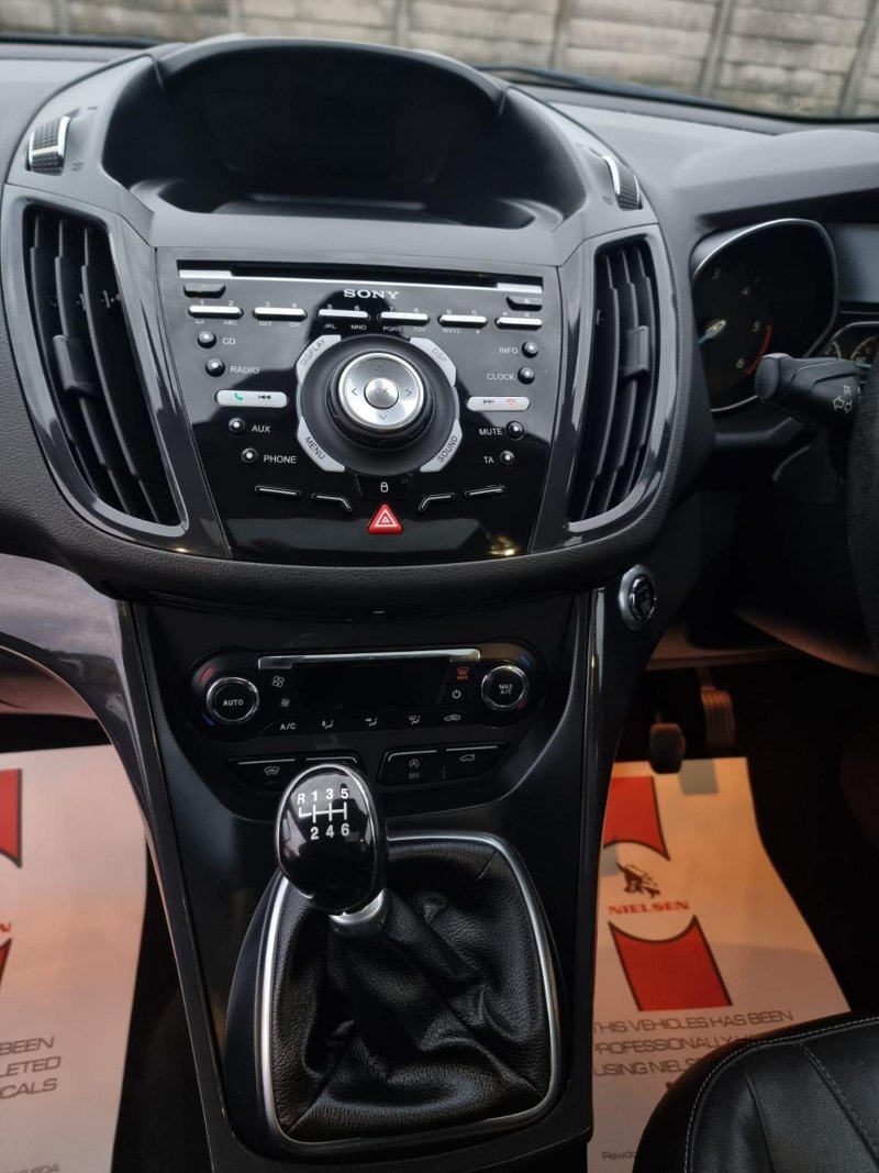 FORD KUGA