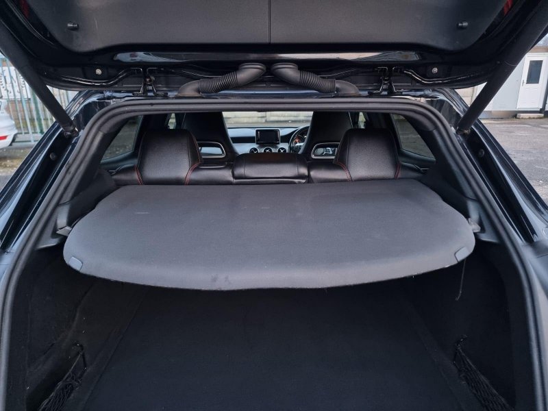 MERCEDES-BENZ GLA CLASS