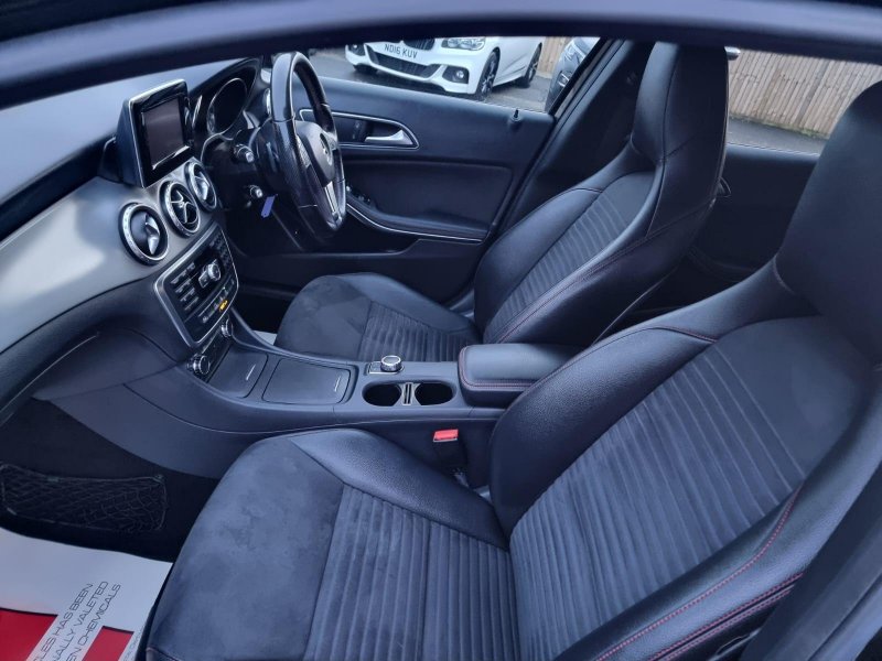 MERCEDES-BENZ GLA CLASS