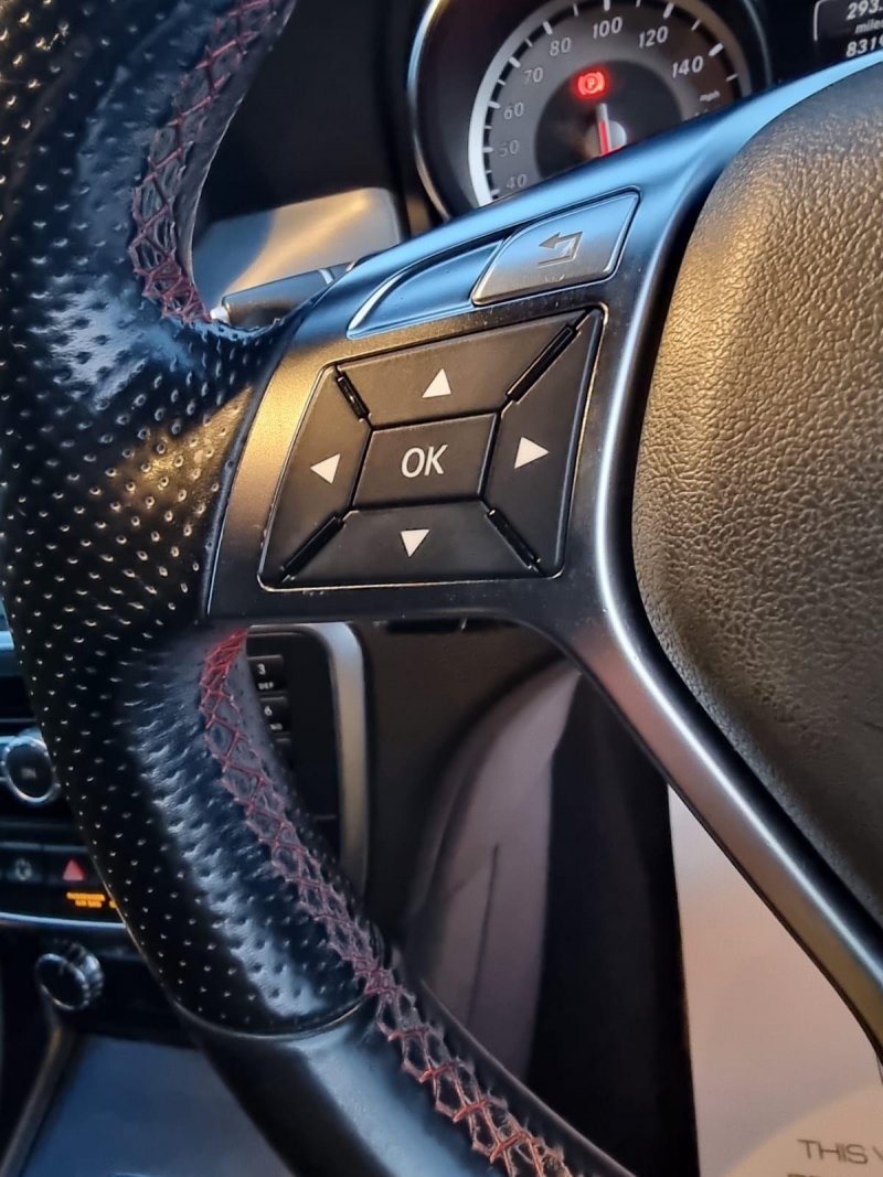MERCEDES-BENZ GLA CLASS